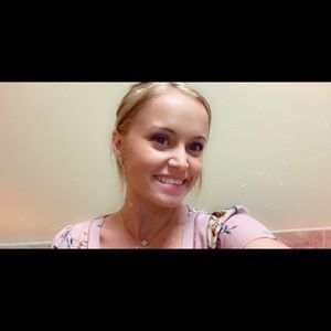 Meet your Posher, Savanah